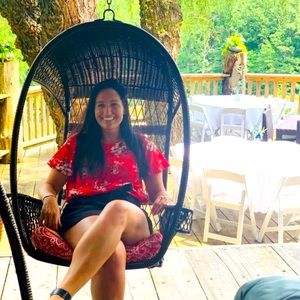 Meet your Posher, Chelsey